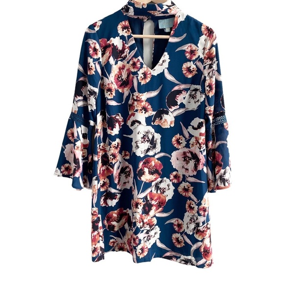 SKIES are Blue Floral Bell Sleeve Dress Key Hole Detail Women's Size Small - Picture 1 of 12